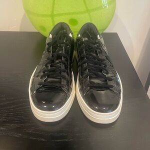 P448 Black Patent Leather Sneakers